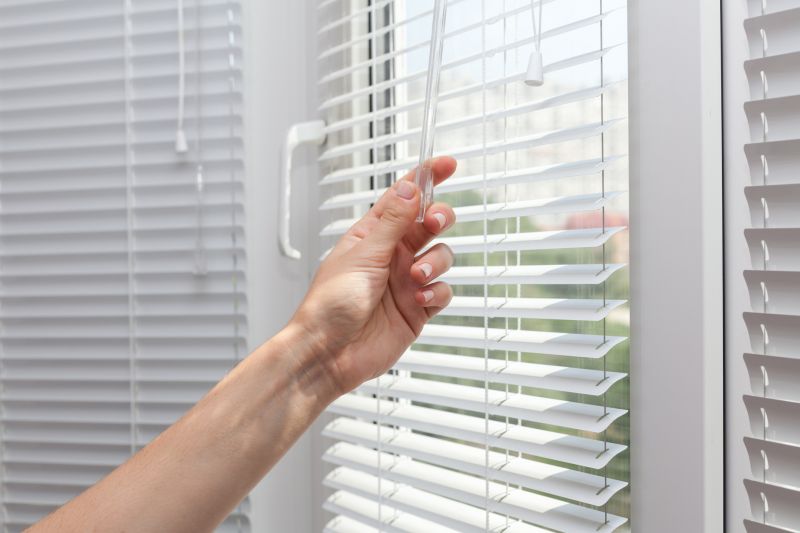 Window Blinds Repair detail