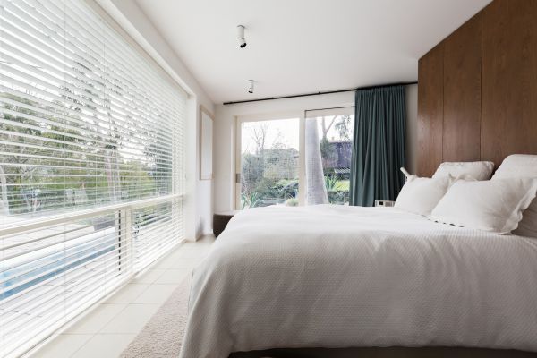 Hanging Blinds Service